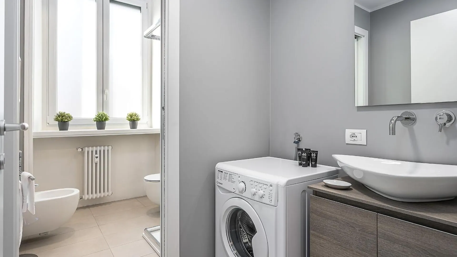 Classbnb - Bright Apartment Near The City Center Mediolan